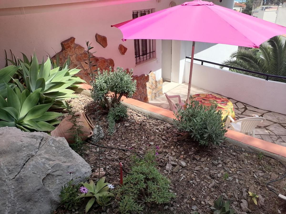 Apartamentos Panoramica Peniscola Luaran gambar