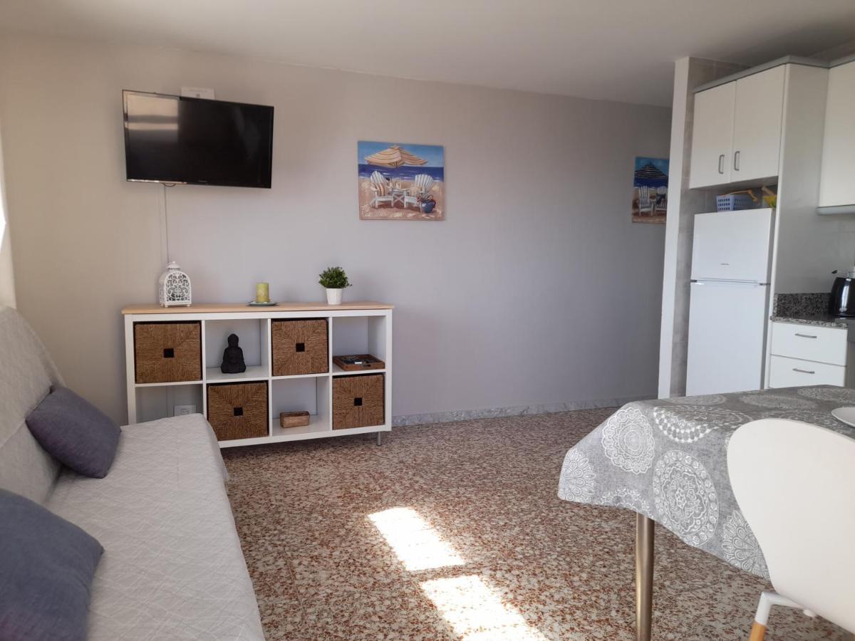 Apartamentos Panoramica Peniscola Luaran gambar